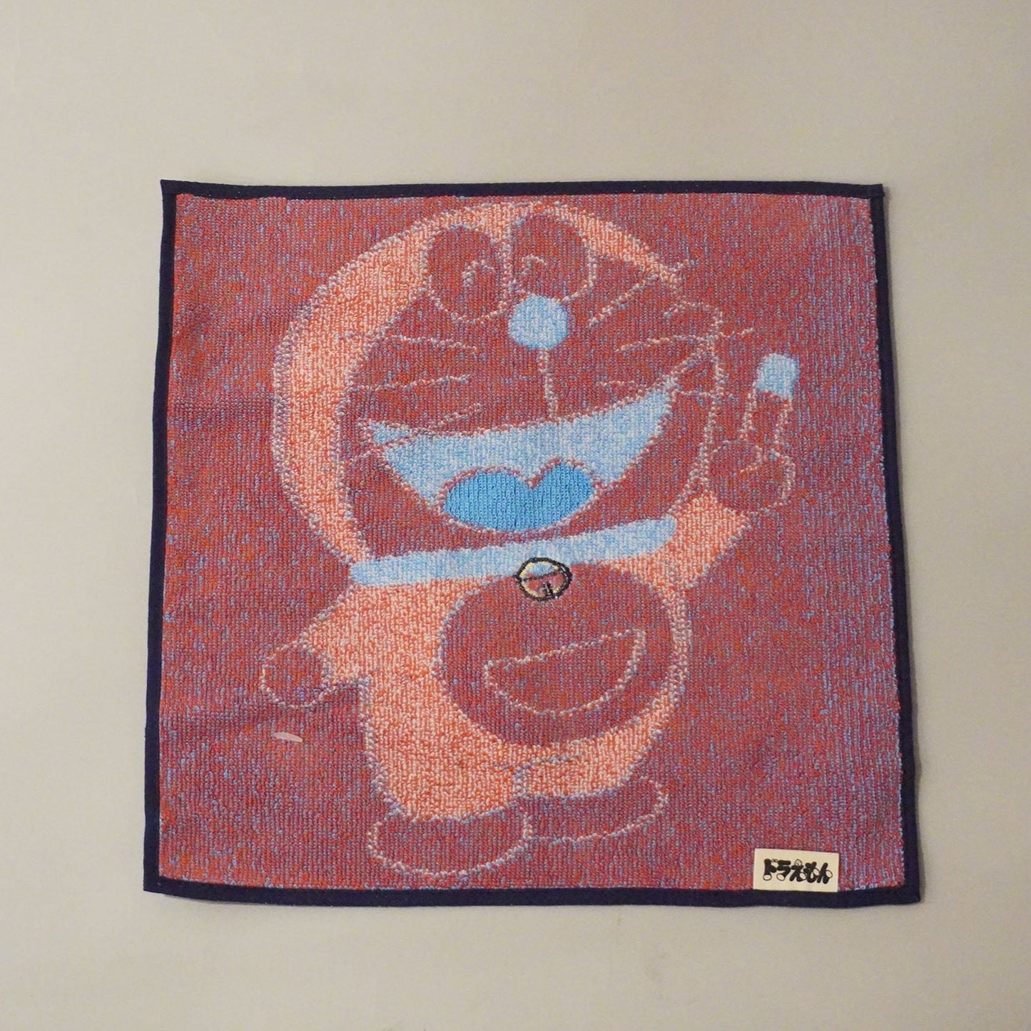 ドラえもん タオルハンカチ(空気クレヨン)