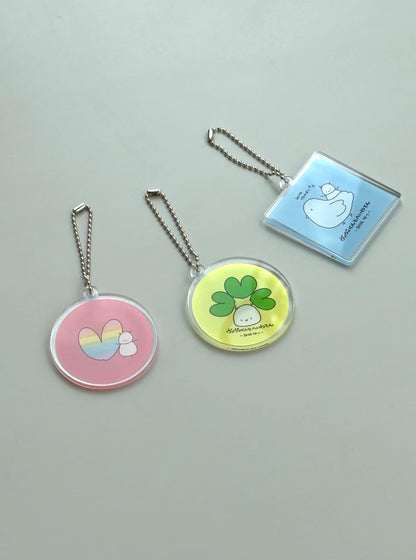 ヴィヴィくんとへいわてんグッズ：アクリルキーホルダー（きいろ・クローバー）