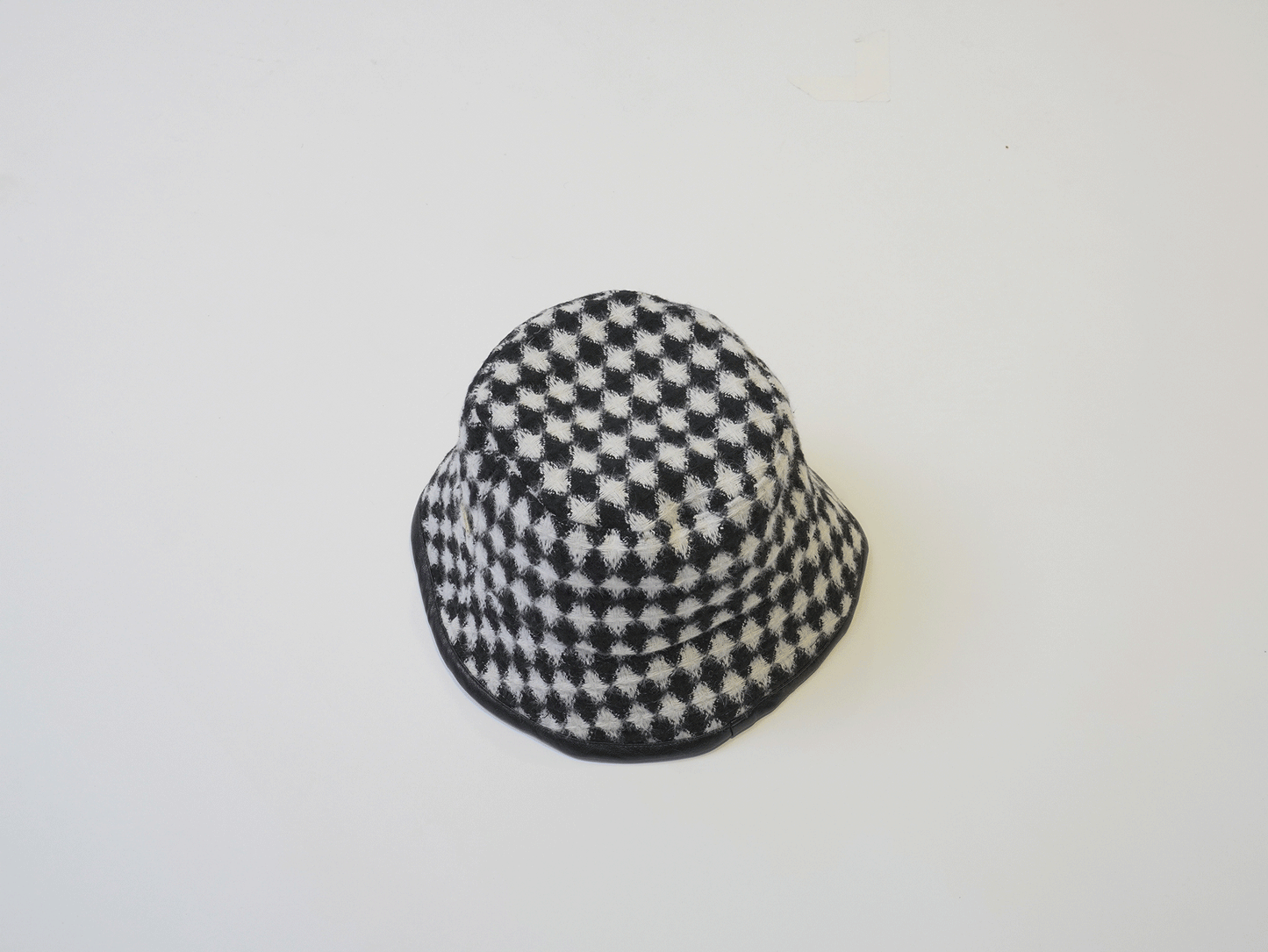 Rombi Hat